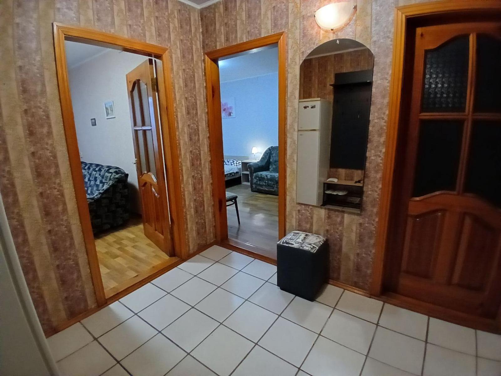 Квартира Біля Залізничного Вокзалу Vinnitsya Dış mekan fotoğraf